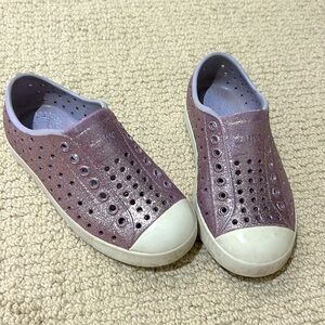 Gently loved Jefferson Natives